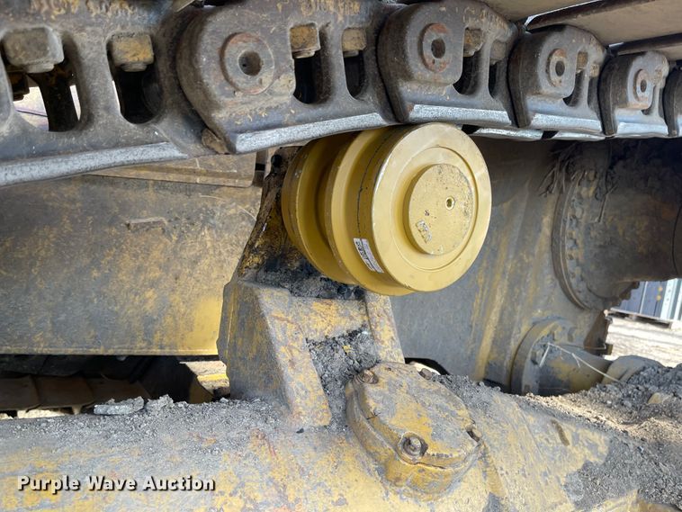 image for item IJ9527 1986 Caterpillar D6H LGP Series II  dozer