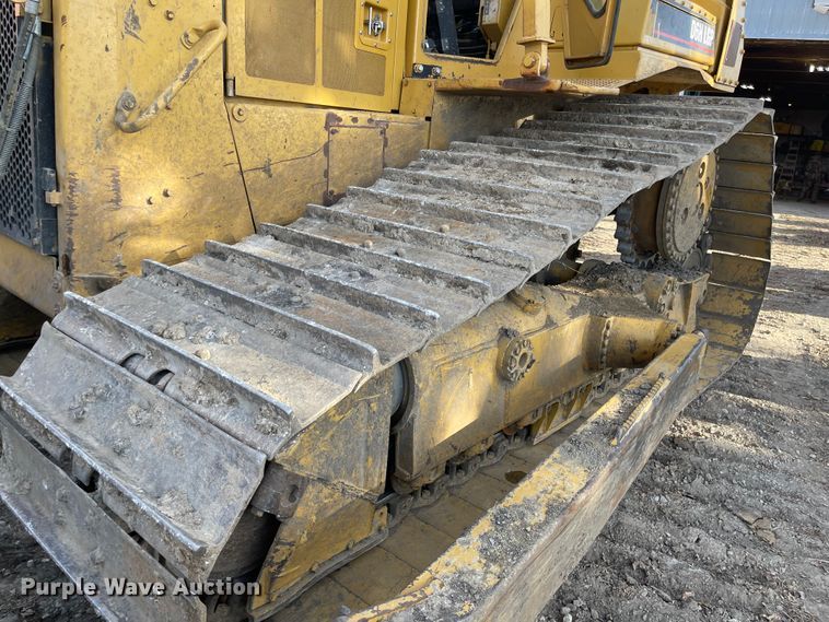 image for item IJ9527 1986 Caterpillar D6H LGP Series II  dozer