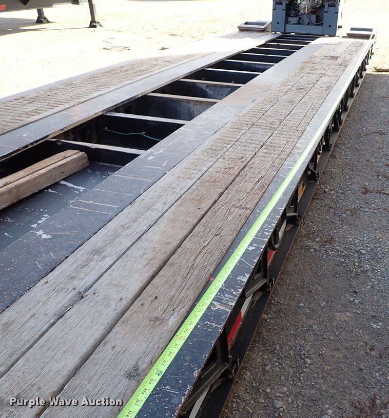 image for item IS9277 2012 Trail King TK110HDG-1-553  lowboy equipment trailer