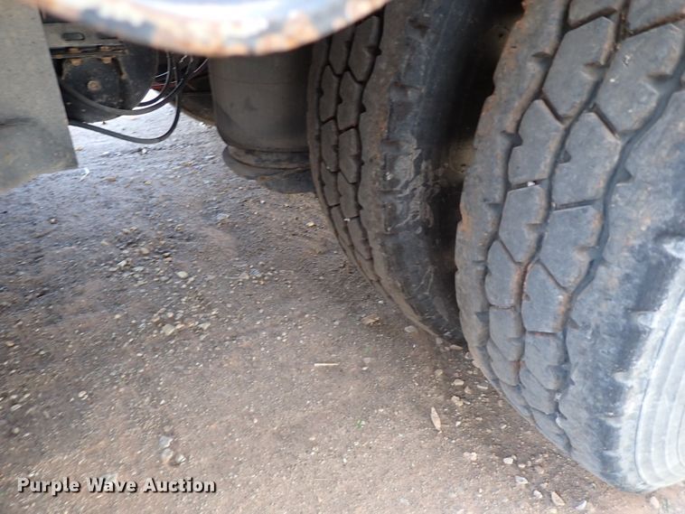 image for item IS9277 2012 Trail King TK110HDG-1-553  lowboy equipment trailer