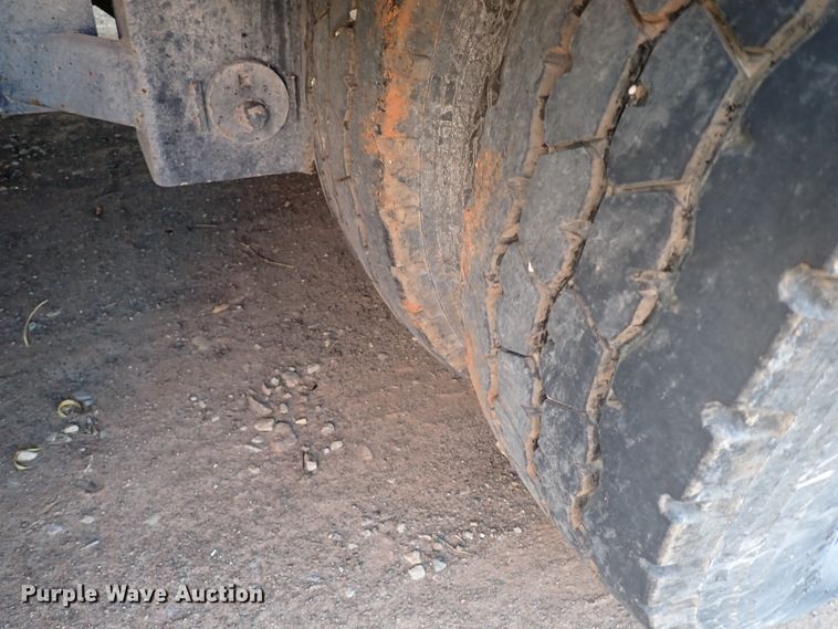 image for item IS9277 2012 Trail King TK110HDG-1-553  lowboy equipment trailer