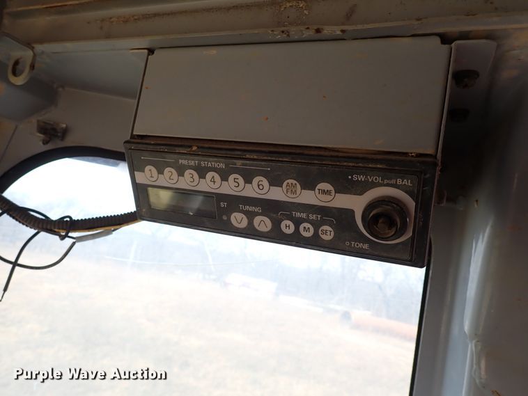 image for item IS9307 2000 Komatsu PC228USLC-2  excavator