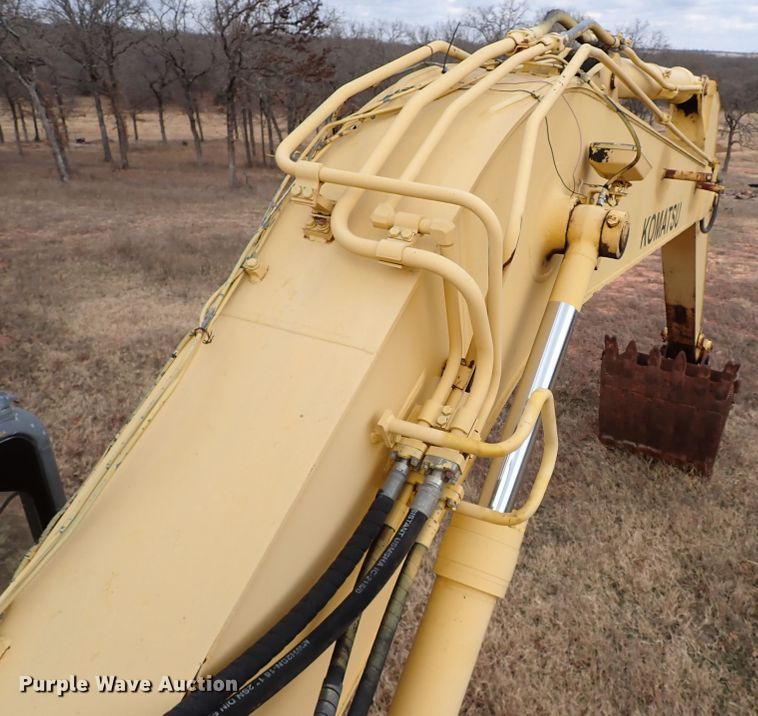 image for item IS9307 2000 Komatsu PC228USLC-2  excavator