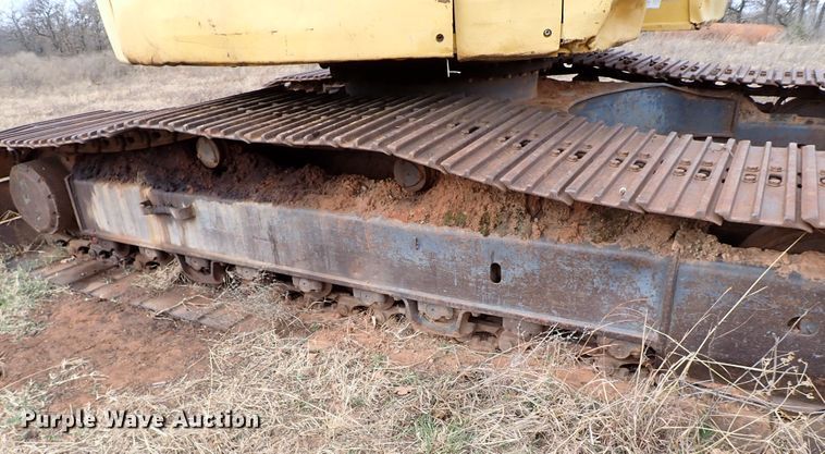 image for item IS9307 2000 Komatsu PC228USLC-2  excavator