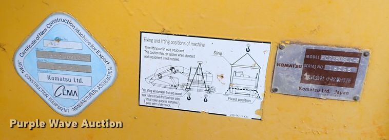image for item IS9307 2000 Komatsu PC228USLC-2  excavator
