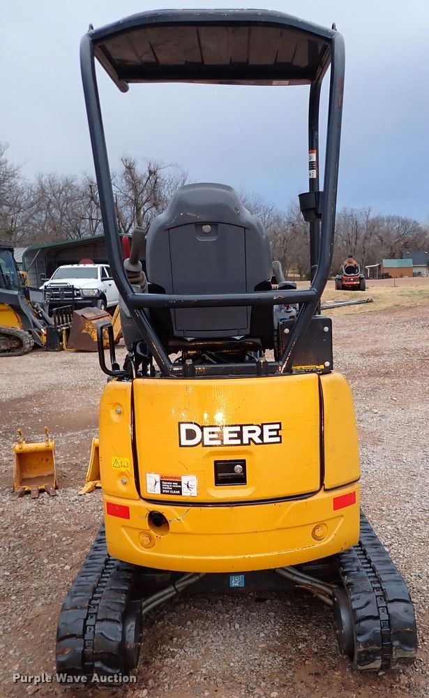 image for item IS9348 2018 John Deere 17G  mini excavator