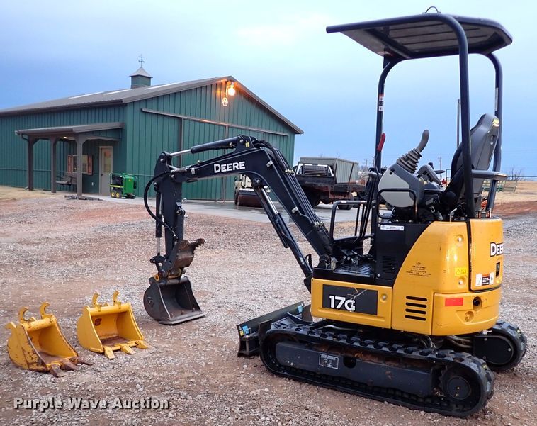 image for item IS9348 2018 John Deere 17G  mini excavator