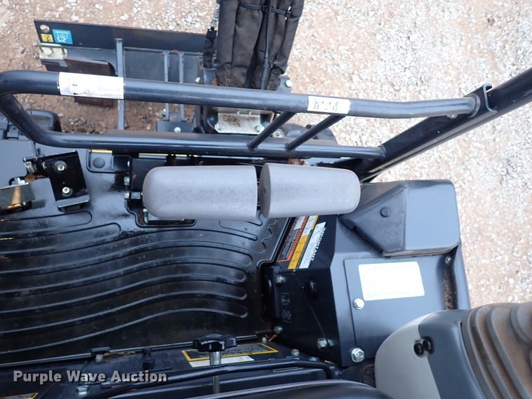 image for item IS9348 2018 John Deere 17G  mini excavator