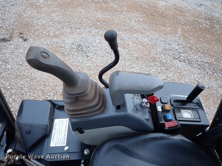 image for item IS9348 2018 John Deere 17G  mini excavator