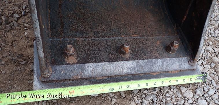 image for item IS9348 2018 John Deere 17G  mini excavator