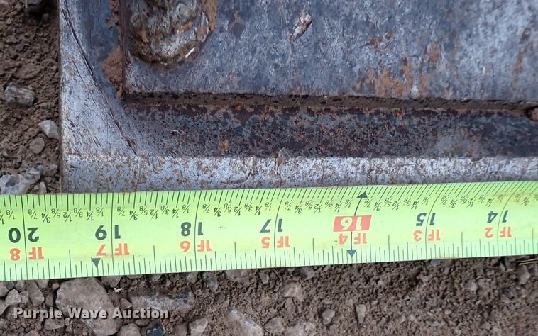 image for item IS9348 2018 John Deere 17G  mini excavator