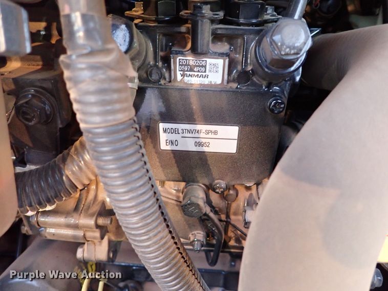 image for item IS9348 2018 John Deere 17G  mini excavator