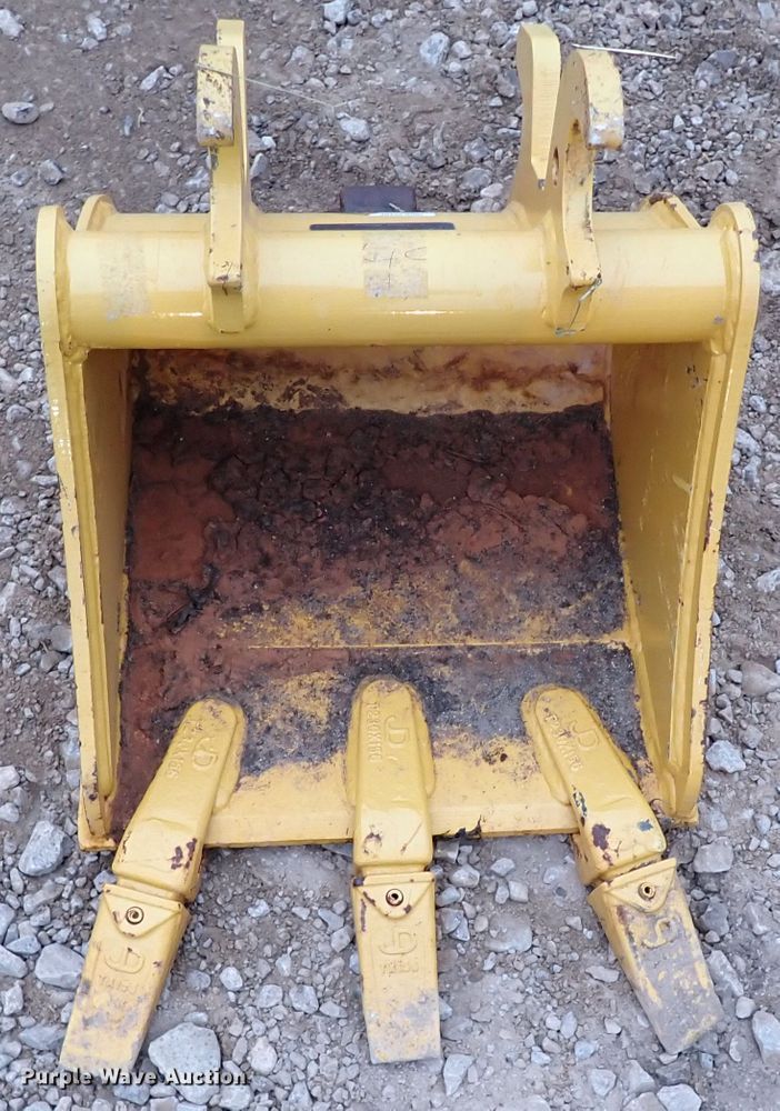 image for item IS9348 2018 John Deere 17G  mini excavator