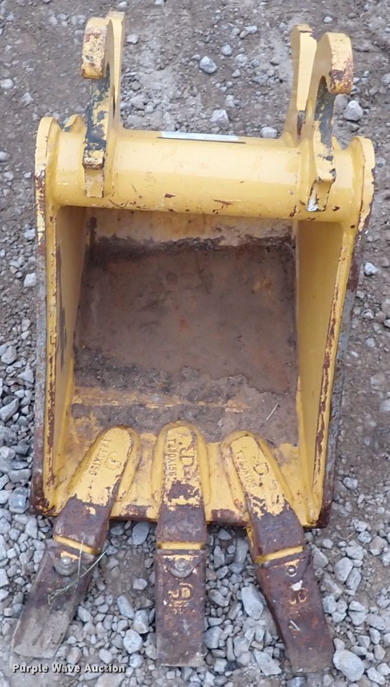 image for item IS9348 2018 John Deere 17G  mini excavator