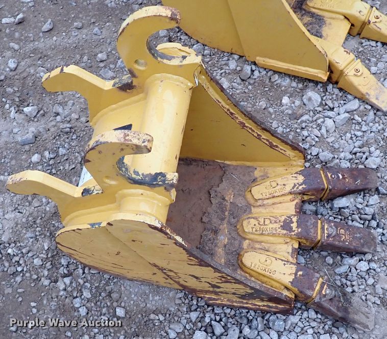 image for item IS9348 2018 John Deere 17G  mini excavator