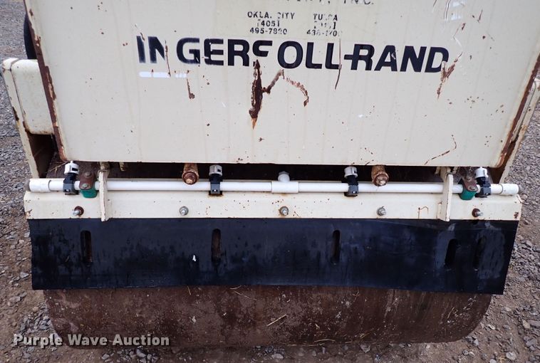 image for item IS9351 1997 Ingersoll Rand DD24  double drum vibratory roller