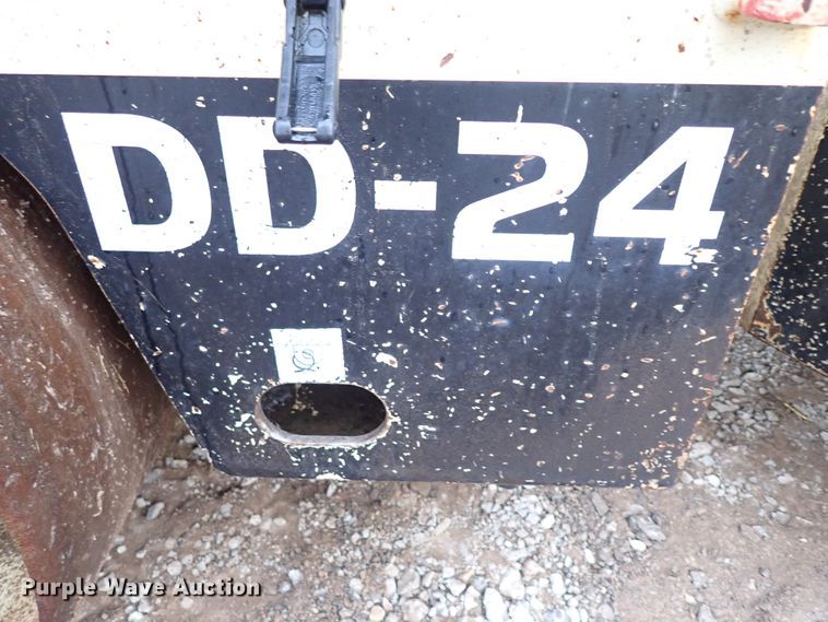 image for item IS9351 1997 Ingersoll Rand DD24  double drum vibratory roller