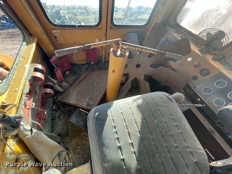 image for item IX9722 Rex 3-20A  soil compactor