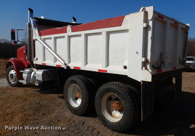 image for item JD9484 2008 Peterbilt 365  dump truck