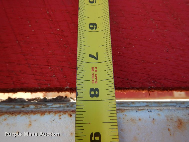 image for item JD9484 2008 Peterbilt 365  dump truck