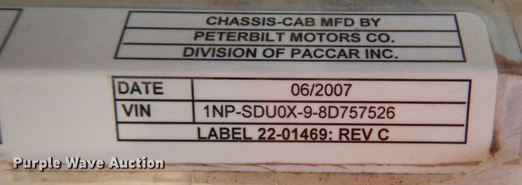 image for item JD9484 2008 Peterbilt 365  dump truck