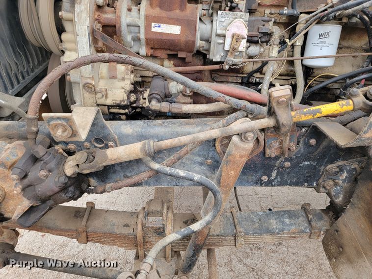 image for item JE9154 1985 Ford 9000  dump truck