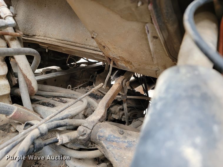 image for item JE9154 1985 Ford 9000  dump truck