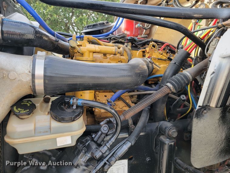 image for item JE9168 2004 Freightliner Business Class M2  pressure digger truck