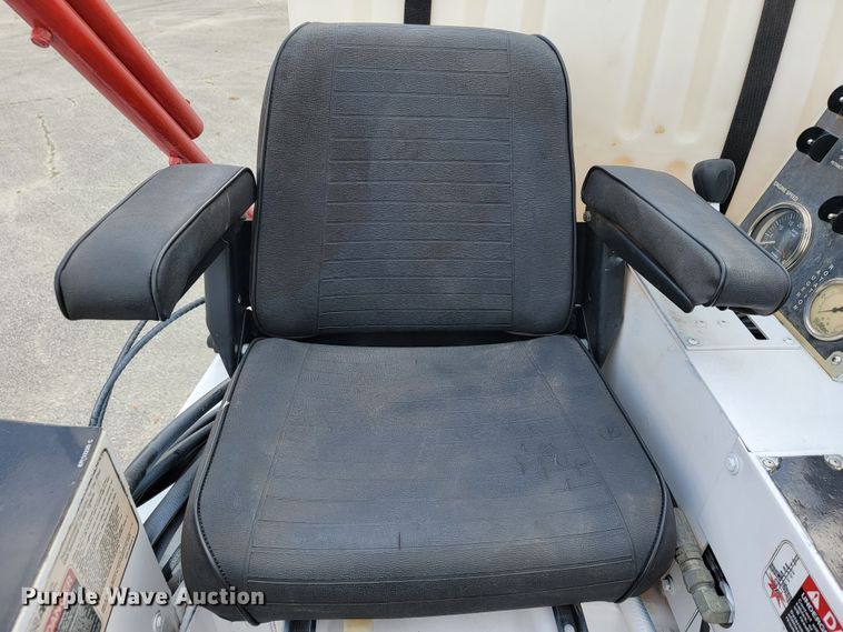 image for item JE9168 2004 Freightliner Business Class M2  pressure digger truck