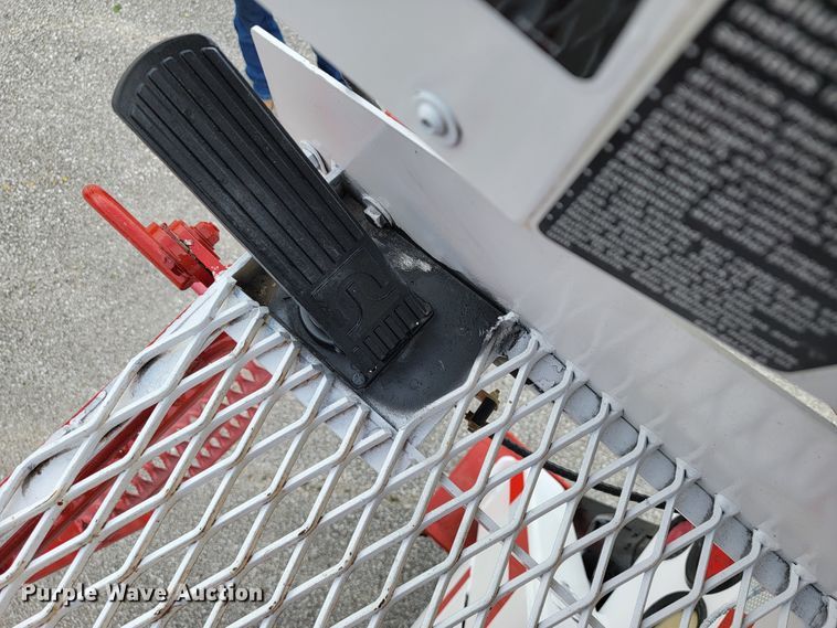 image for item JE9168 2004 Freightliner Business Class M2  pressure digger truck