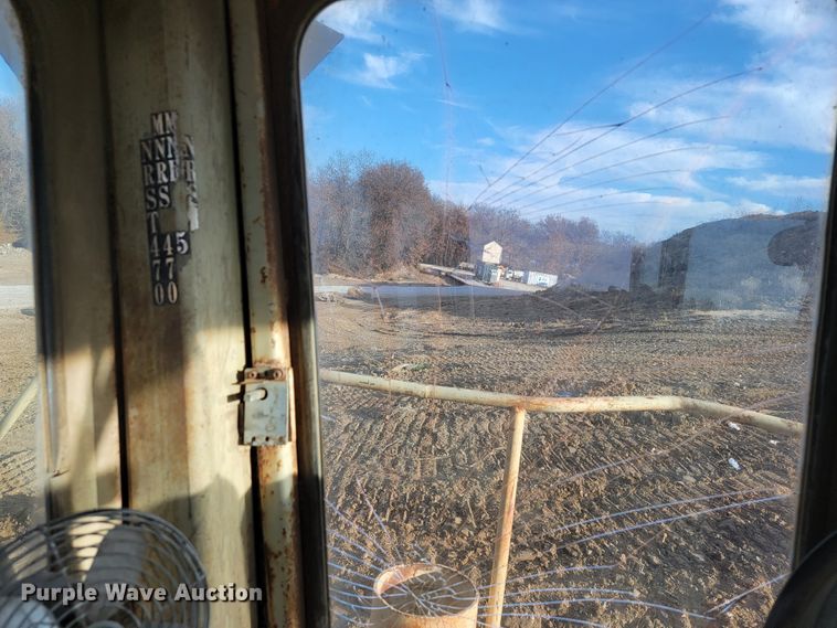 image for item JE9227 Rex 3-70  landfill compactor