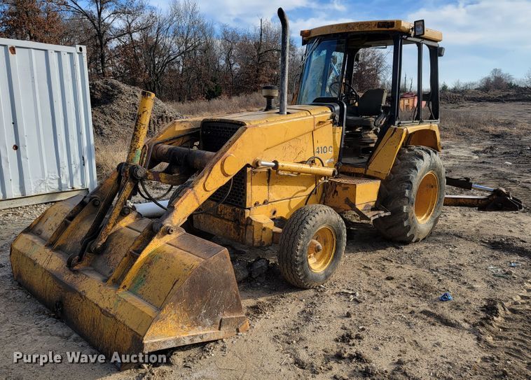 image for item JE9228 John Deere 410C  backhoe