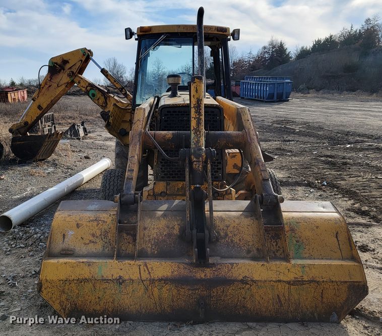 image for item JE9228 John Deere 410C  backhoe