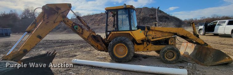 image for item JE9228 John Deere 410C  backhoe