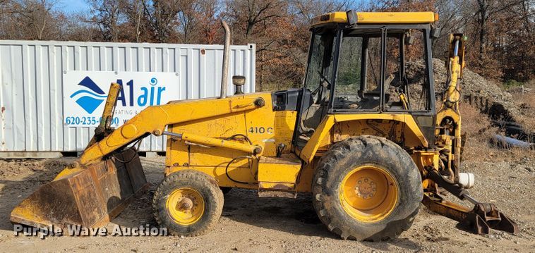 image for item JE9228 John Deere 410C  backhoe