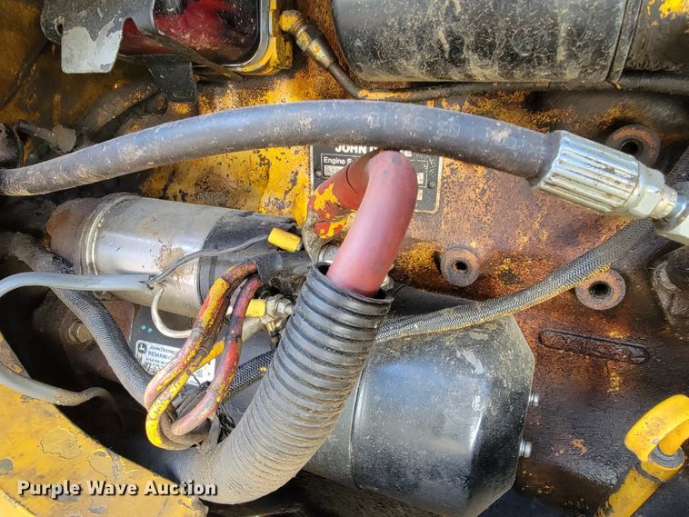 image for item JE9228 John Deere 410C  backhoe