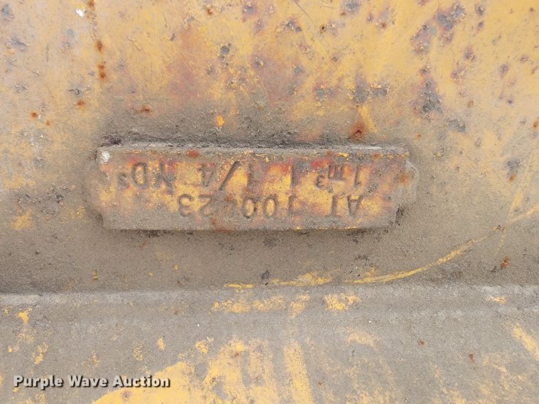 image for item JE9228 John Deere 410C  backhoe