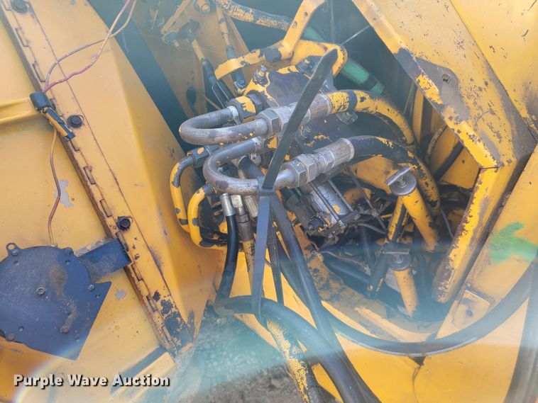 image for item JE9228 John Deere 410C  backhoe