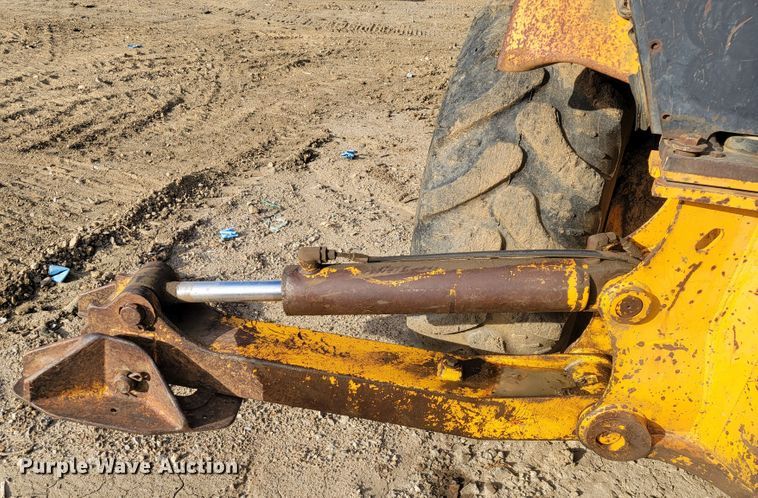image for item JE9228 John Deere 410C  backhoe