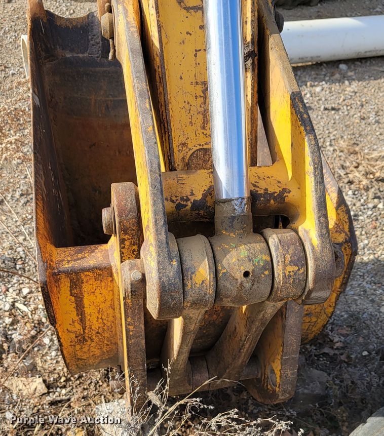 image for item JE9228 John Deere 410C  backhoe