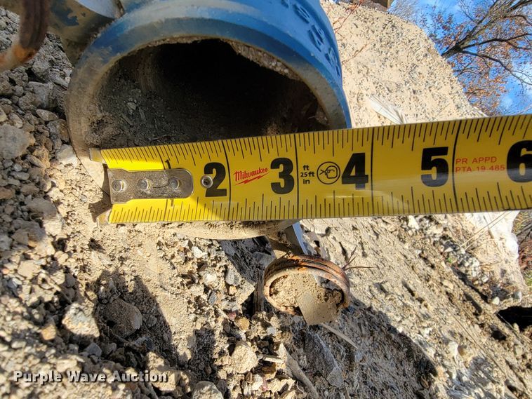 image for item JE9230 1993 GMC 4000DSL  flatbed truck