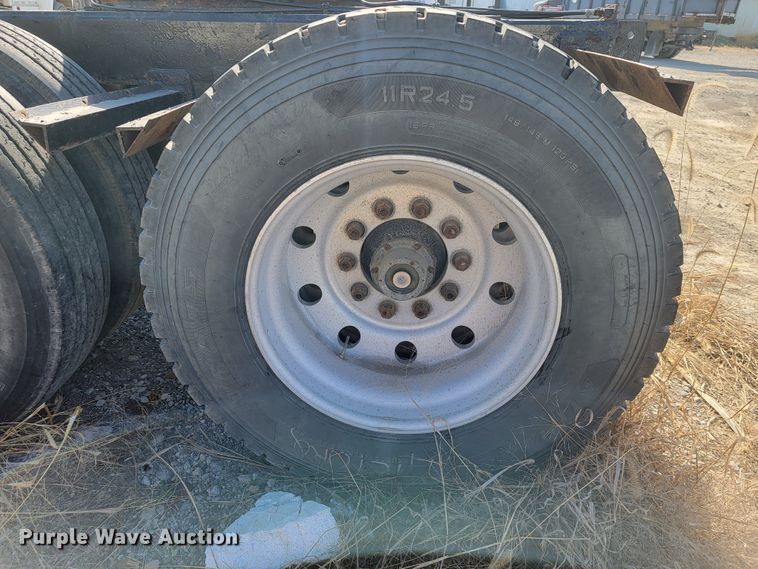 image for item JE9236 Trailer dolly