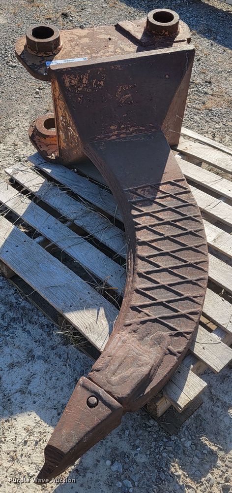image for item JE9250 Excavator ripper shank