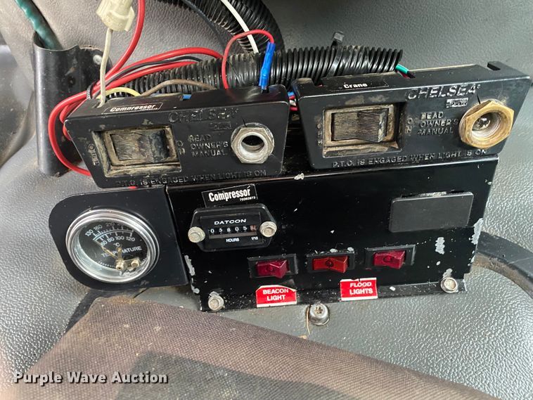 image for item JN9117 2006 Freightliner M2 Business Class  utility / service truck