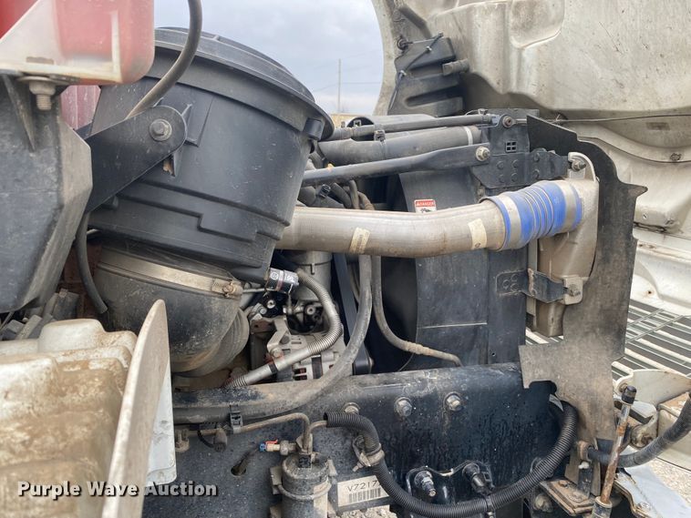 image for item JN9117 2006 Freightliner M2 Business Class  utility / service truck