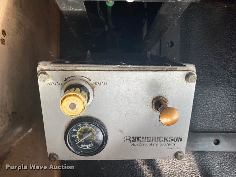 image for item JN9119 2005 Mack CV713 Granite  dump truck