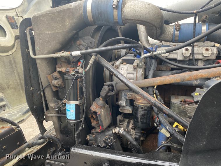 image for item JN9119 2005 Mack CV713 Granite  dump truck