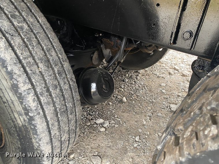 image for item JN9119 2005 Mack CV713 Granite  dump truck