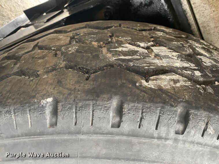 image for item JN9119 2005 Mack CV713 Granite  dump truck