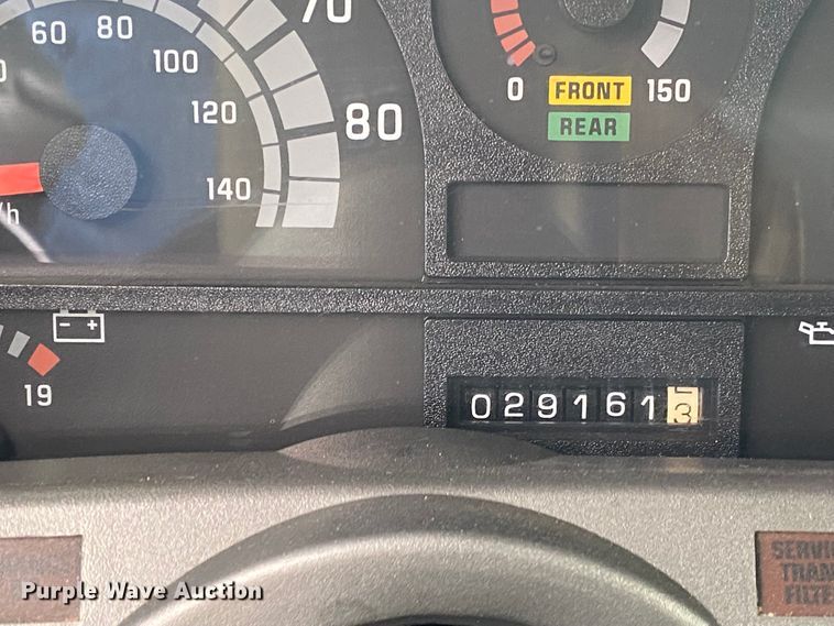 image for item JN9120 2000 Chevrolet C7500  spreader truck